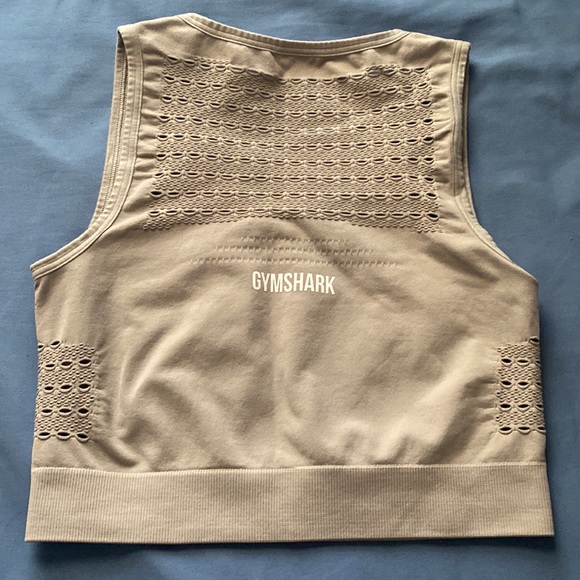 Small Gymshark energy seamless crop top - Picture 2 of 3